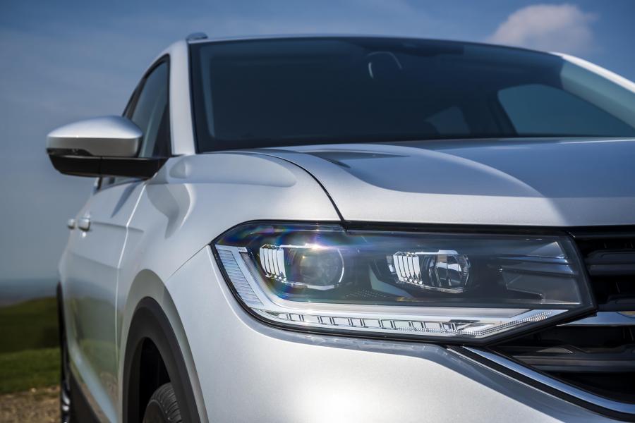 Детали экстерьера Volkswagen T-Cross SEL 2019 года  (UK) (фото 12 из 26)